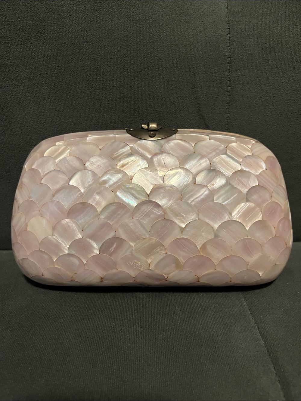 Patricia iridescent mother-of-pearl clutch - Elegant Evening Bag - Picture 2 of 8